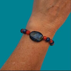 HANDMADE Agate Focal Coral Agate Beaded Toggle Bracelet